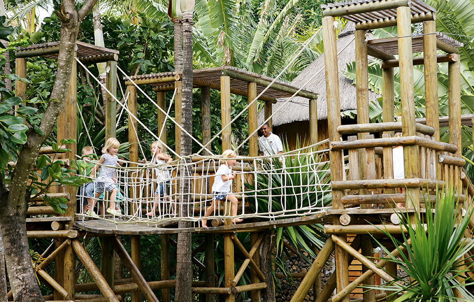 top top 5 tips for booking a family holiday