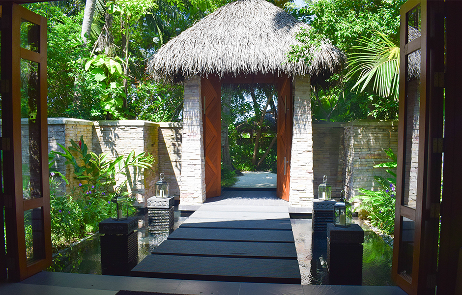 entrance to the spa at baros in the maldives