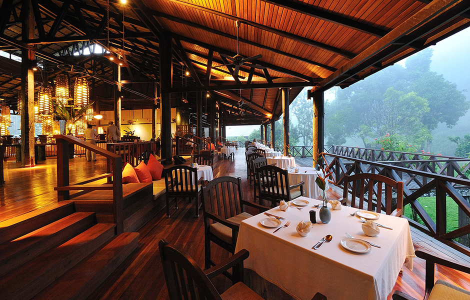 borneo rainforest lodge restaurant