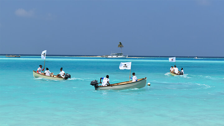 Pirates at Gili Lankanfushi