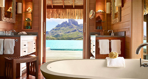 BATH WITH a view in Bora Bora