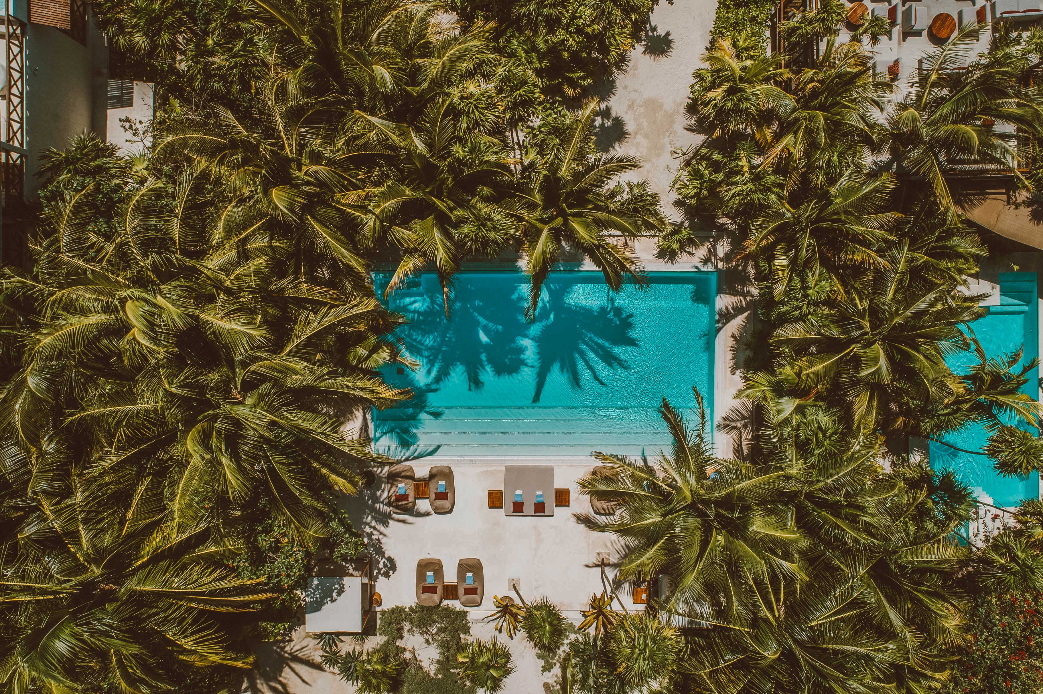 Jashita swimming pool drone