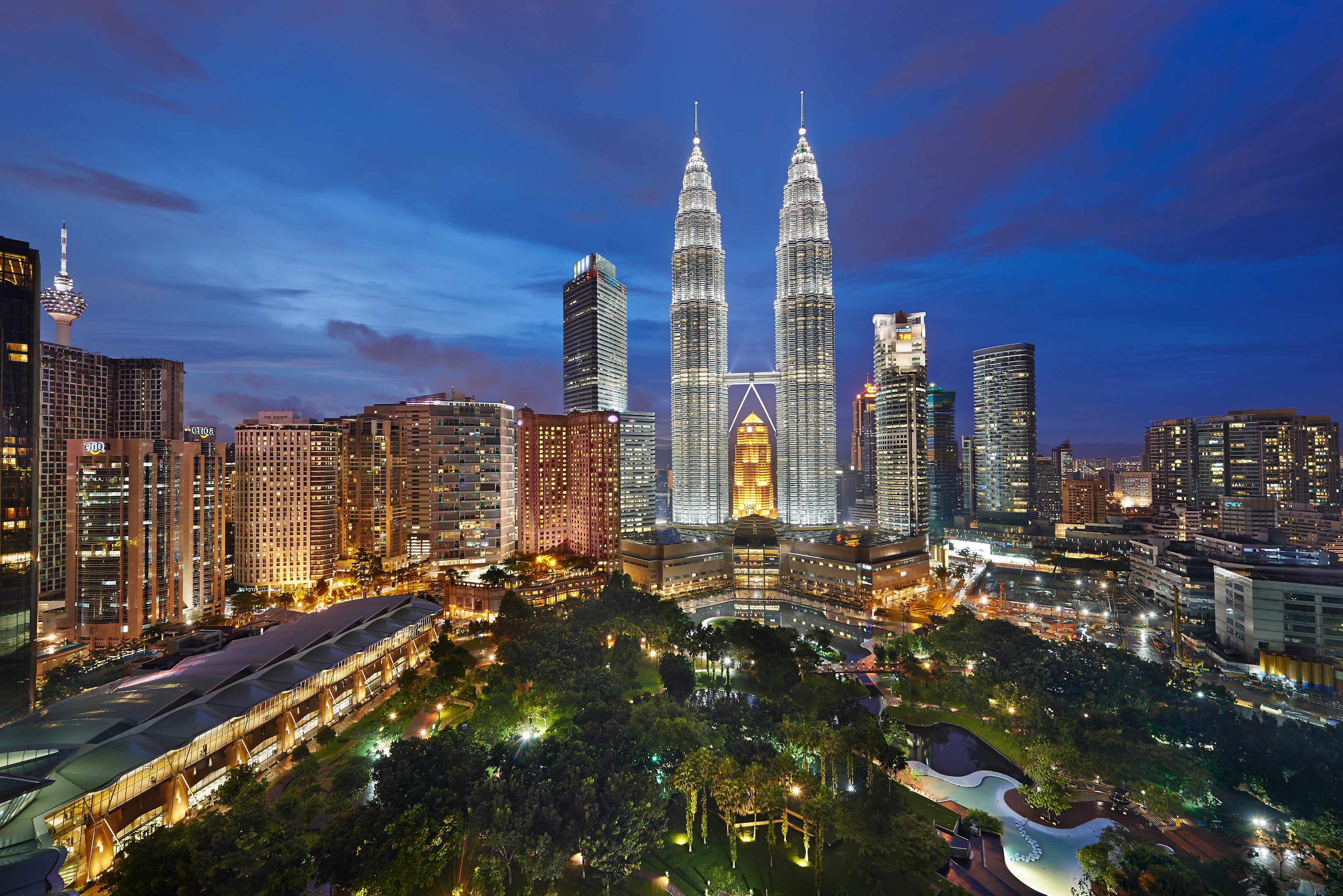 Площадь малайзии. Малайзия столица Куала-Лумпур. KLCC Куала Лумпур. Mandarin oriental Kuala Lumpur, Малайзия, Куала-Лумпур. Mandarin oriental, Kuala Lumpur 5* (Куала Лумпур).