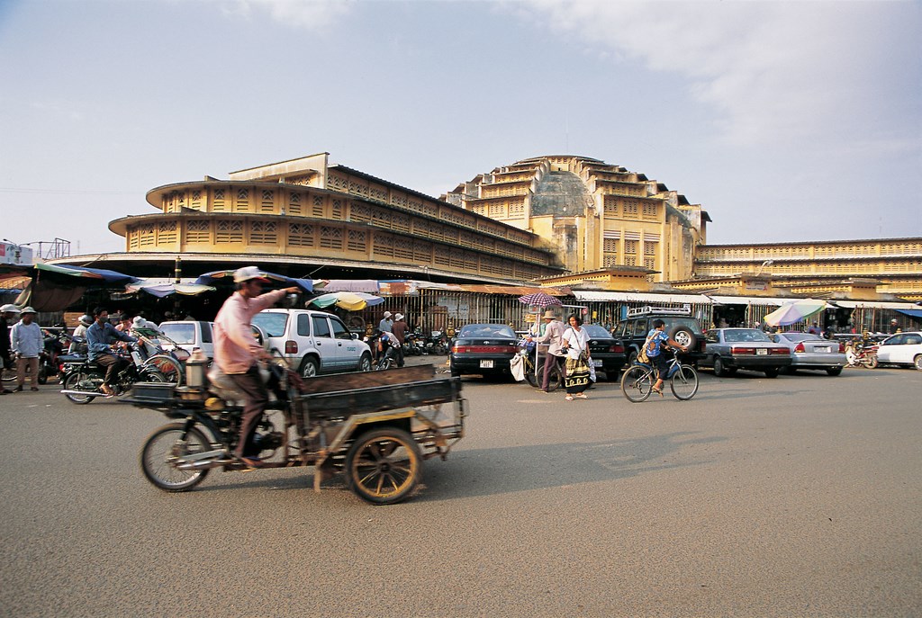 Central Market and visitors in Phnom Penh